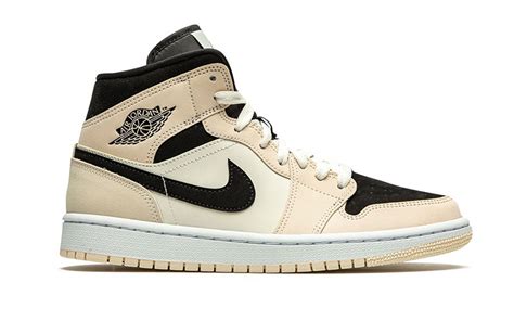 nike jordan dames beige|air jordan 1 beige.